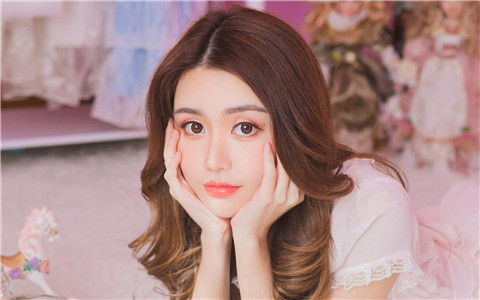 女朋友太外向怎么办?经常吃醋正常吗2